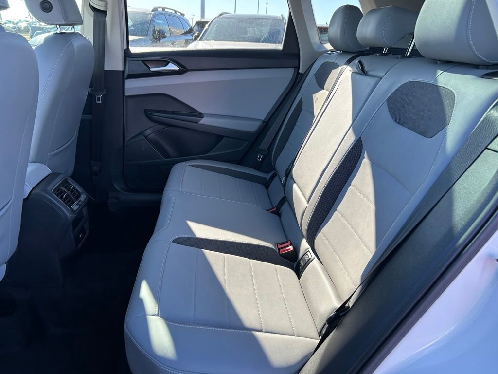 Used 2023 Volkswagen Taos SE image 24
