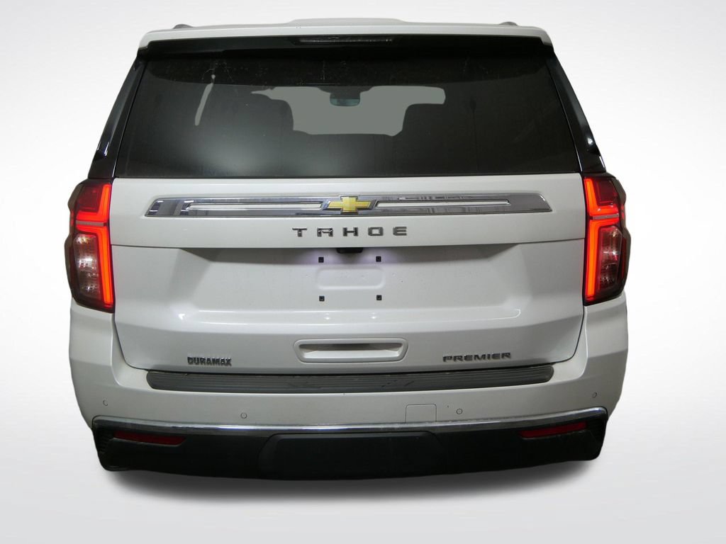 Used 2024 Chevrolet Tahoe Premier AWD/4WD image 4