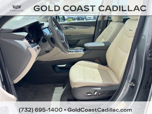 Certified 2023 Cadillac XT5 Premium Luxury w/ Technology Package FWD image 18