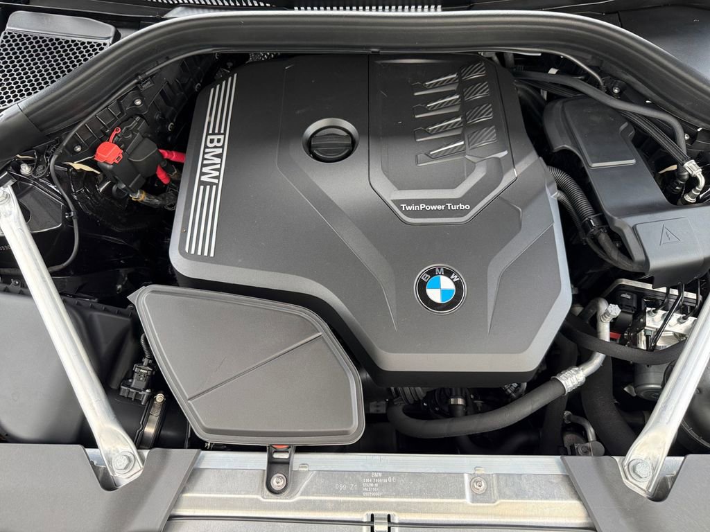 Certified 2025 BMW X4 xDrive30i w/ Premium Package image 35
