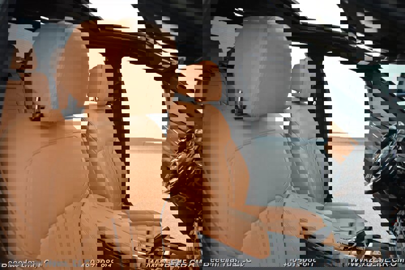 Used 2022 BMW M550i xDrive w/ Executive Package image 21