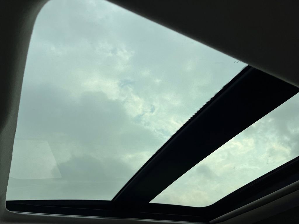 New 2026 Nissan Kicks SV image 7