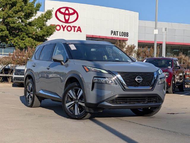 Used 2023 Nissan Rogue SL AWD/4WD image 2