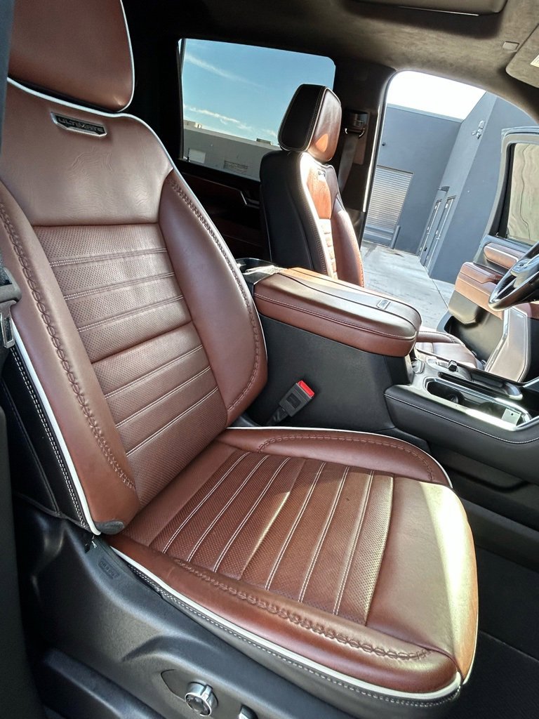 Used 2024 GMC Sierra 2500 Denali Ultimate image 16