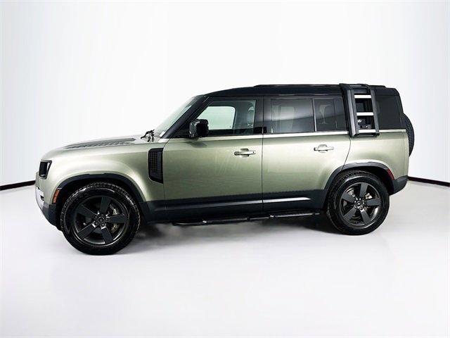 Used 2024 Land Rover Defender 110 S image 8