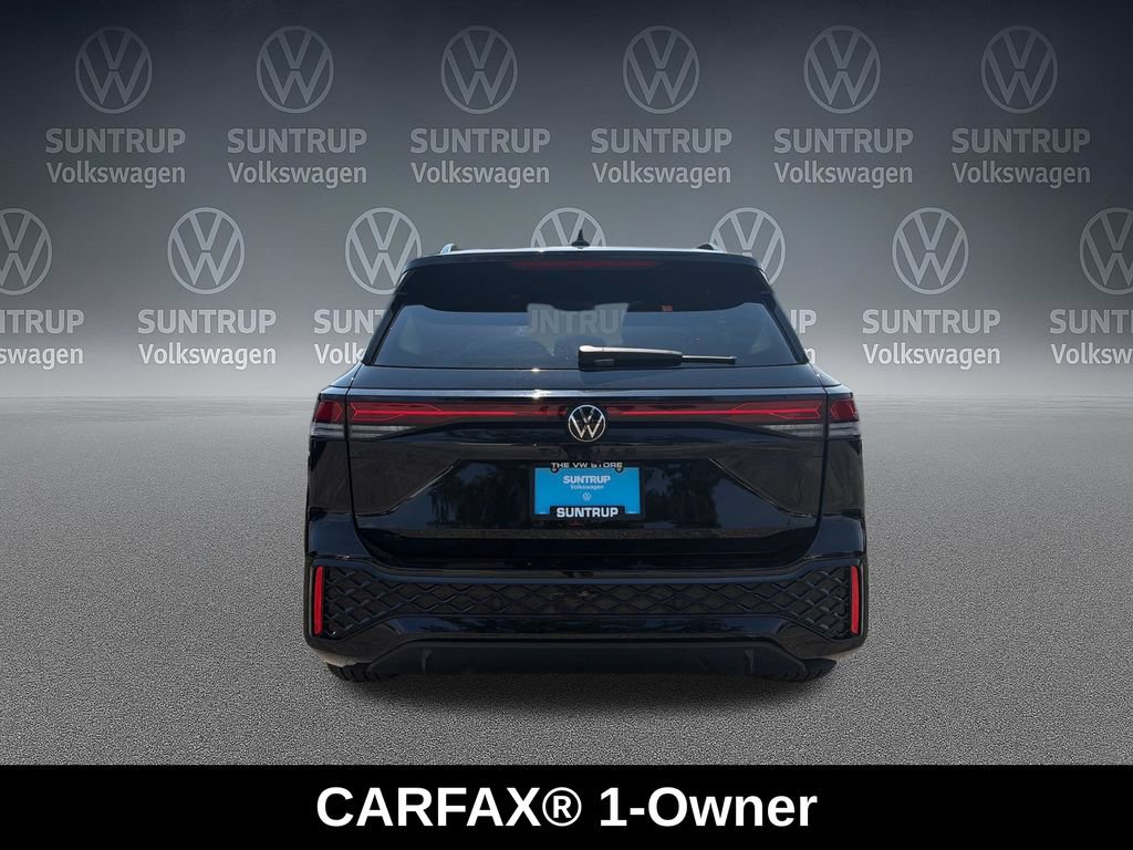 Used 2025 Volkswagen Tiguan SE R-Line FWD image 4