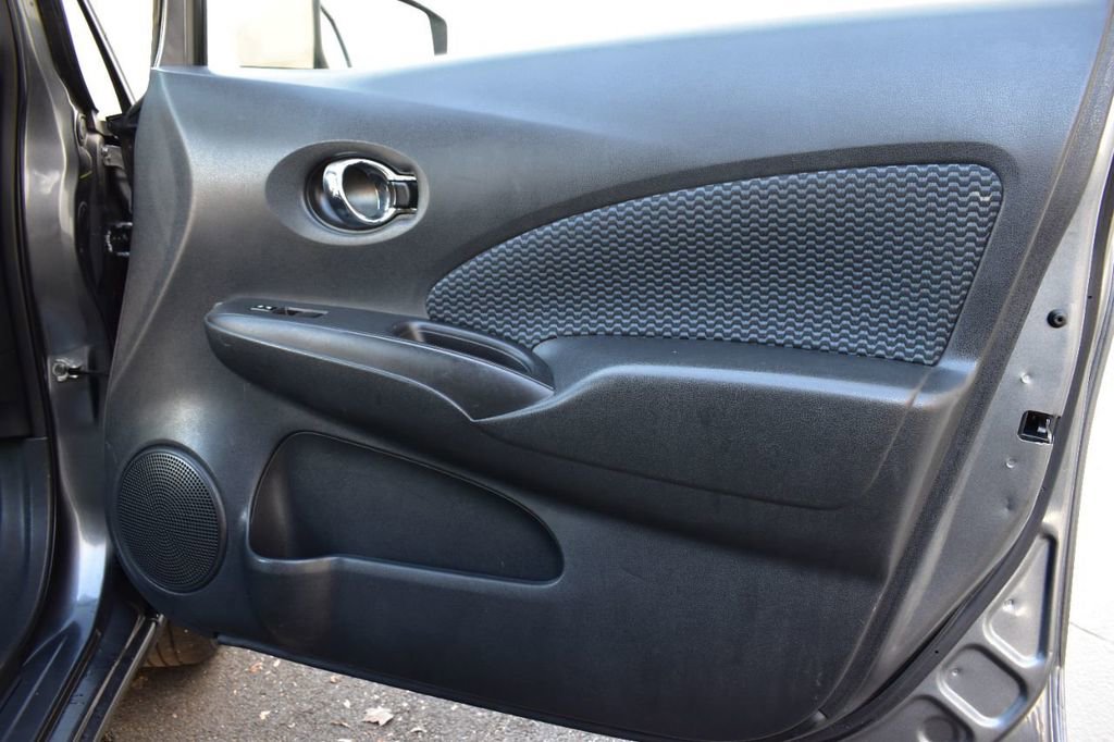 Used 2016 Nissan Versa Note SV image 37