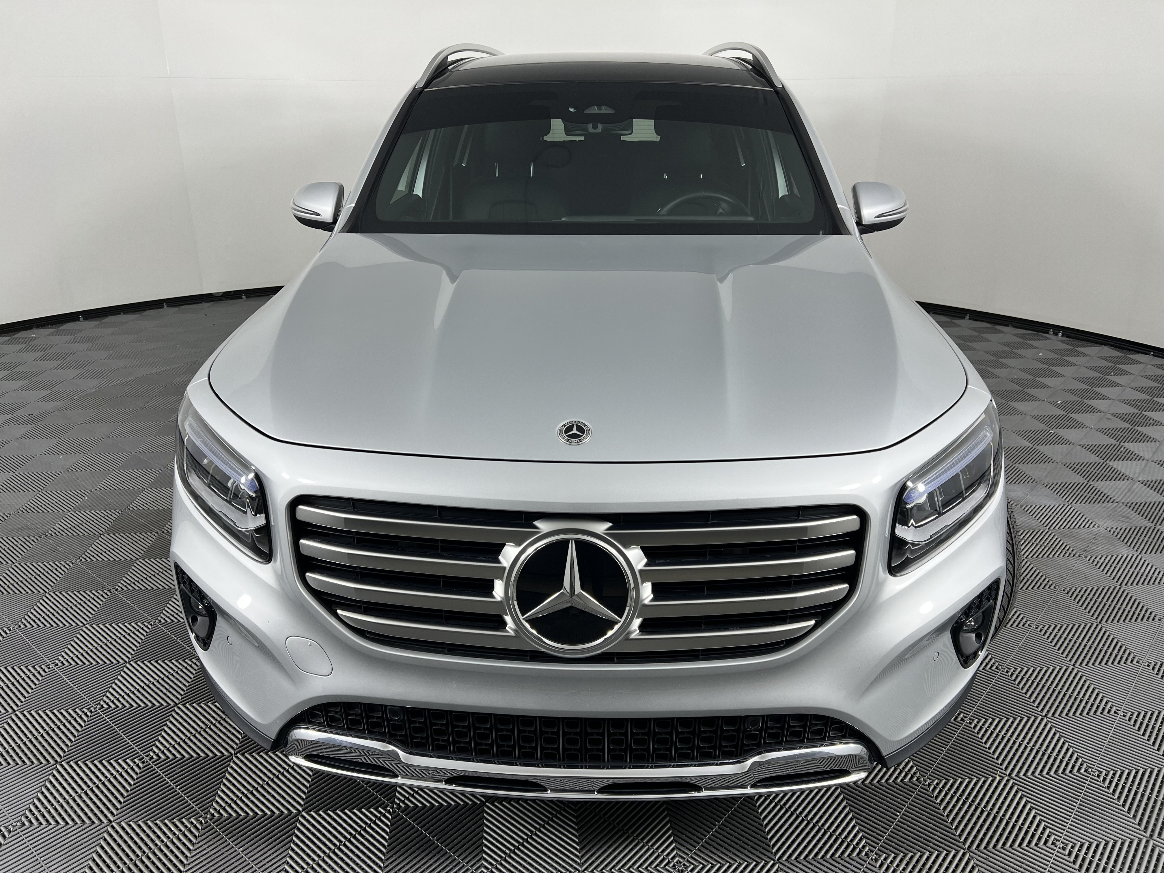 Certified 2024 Mercedes-Benz GLB 250 4MATIC image 5
