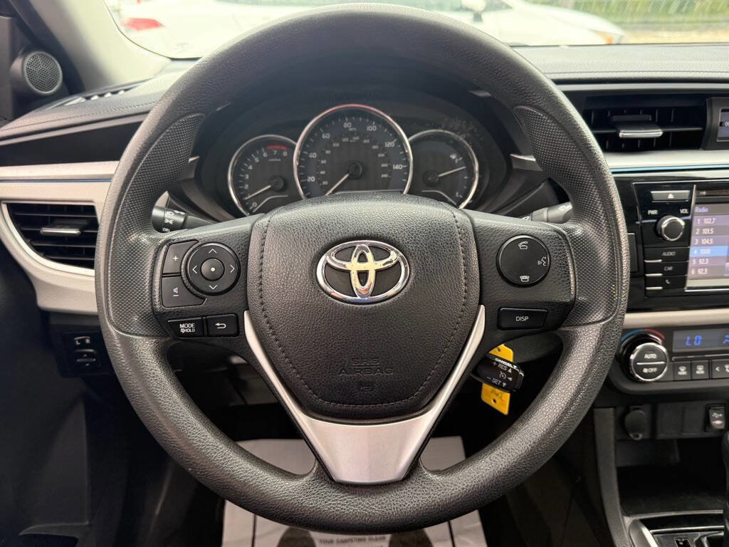 Used 2016 Toyota Corolla LE FWD image 13