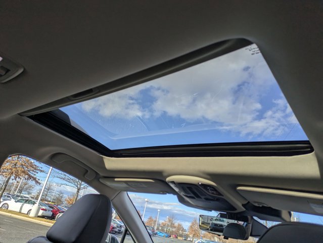 Used 2025 Subaru Outback Touring XT image 19