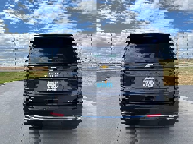 New 2026 Chevrolet Tahoe LT w/ Comfort Package AWD/4WD image 4