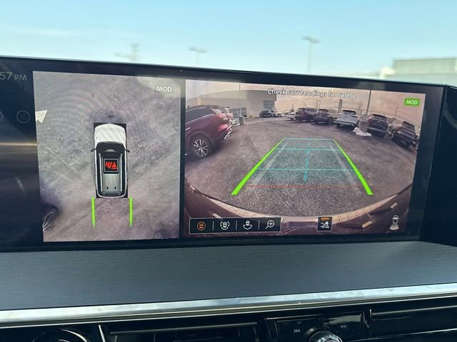 Certified 2026 INFINITI QX80 4WD w/ Sport Exterior Package image 16