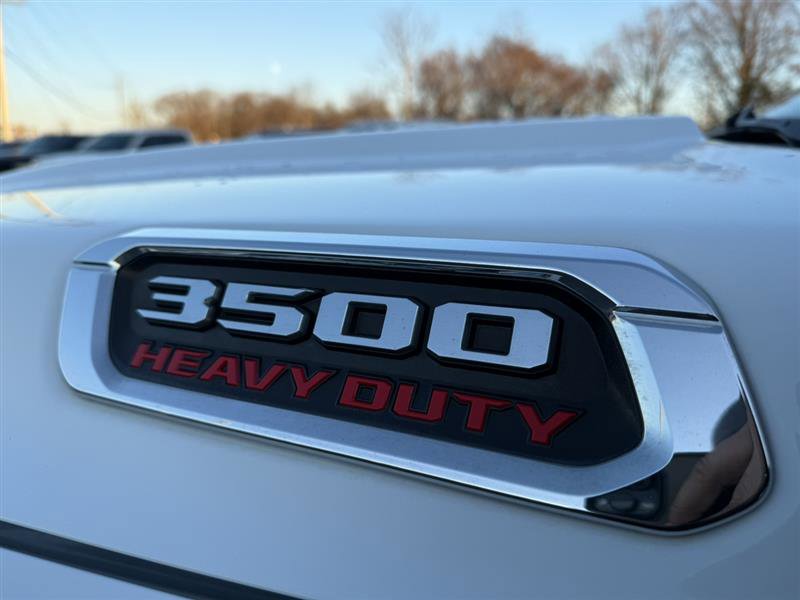 Used 2022 RAM 3500 Tradesman image 37