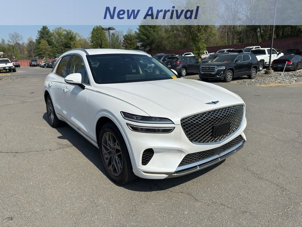 Used 2025 Genesis GV70 2.5T AWD/4WD image 2