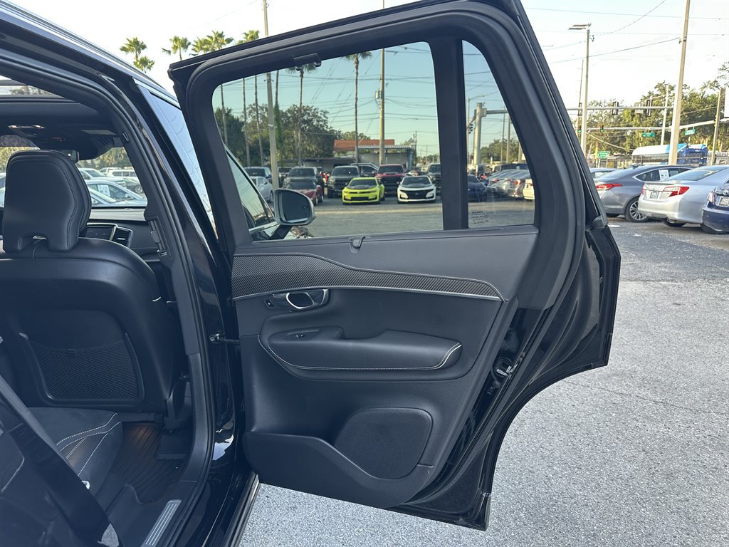 Used 2019 Volvo XC90 T6 R-Design w/ Advanced Package AWD/4WD image 35