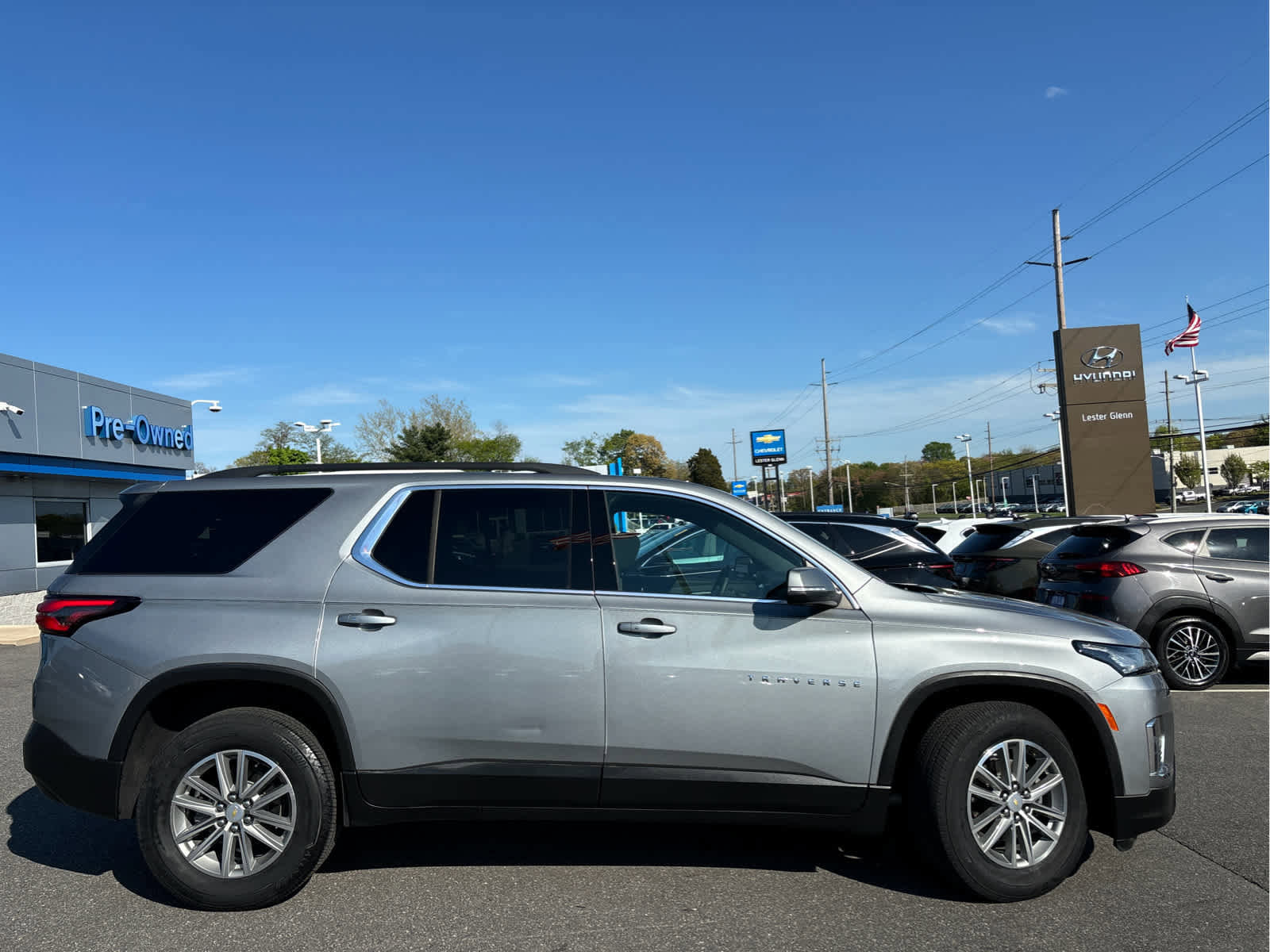 Certified 2023 Chevrolet Traverse LT w/ LPO, Floor Liner Package AWD/4WD image 3