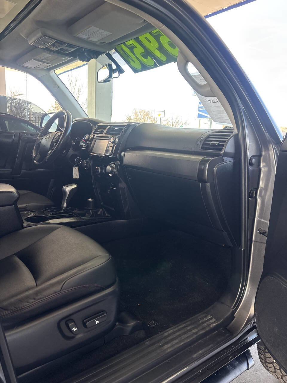 Used 2019 Toyota 4Runner 4WD image 17