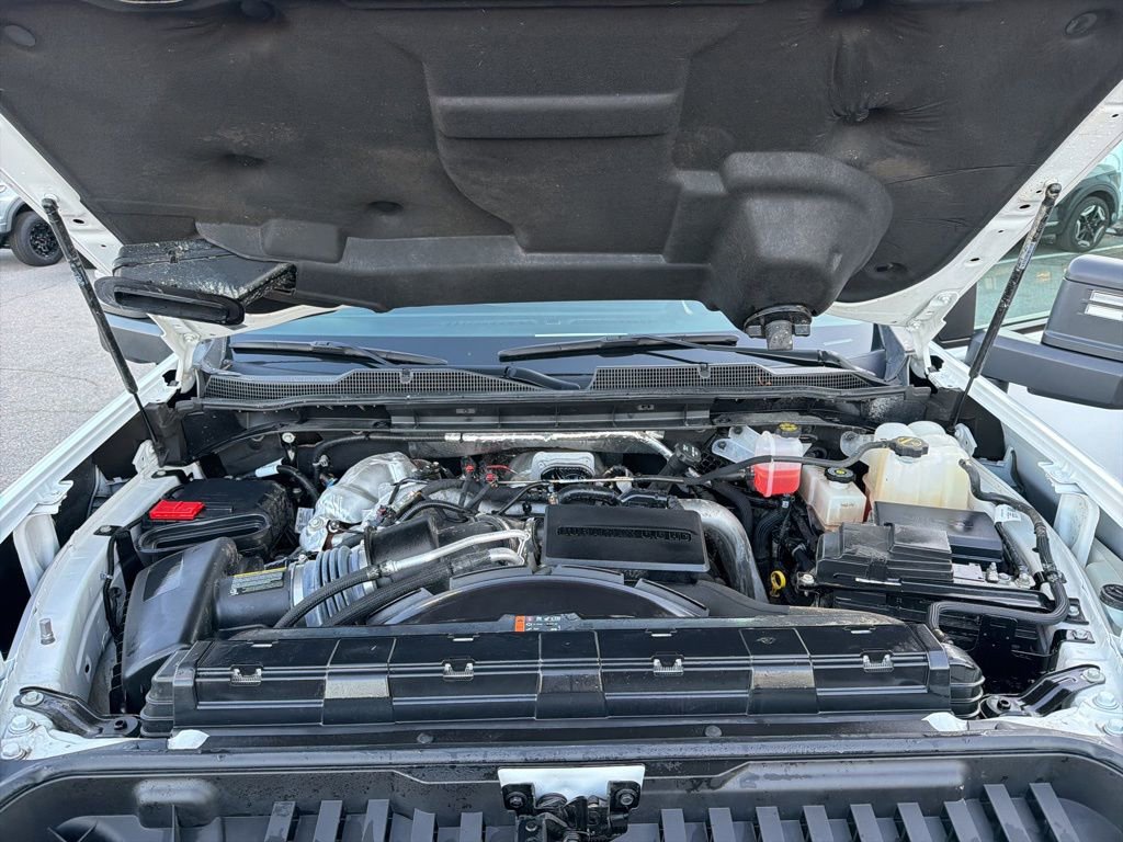 Used 2024 Chevrolet Silverado 2500 LT image 11