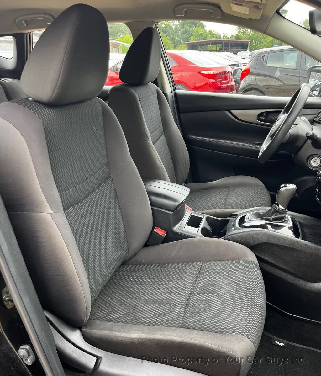 Used 2018 Nissan Rogue Sport S w/ S Appearance Package AWD/4WD image 14