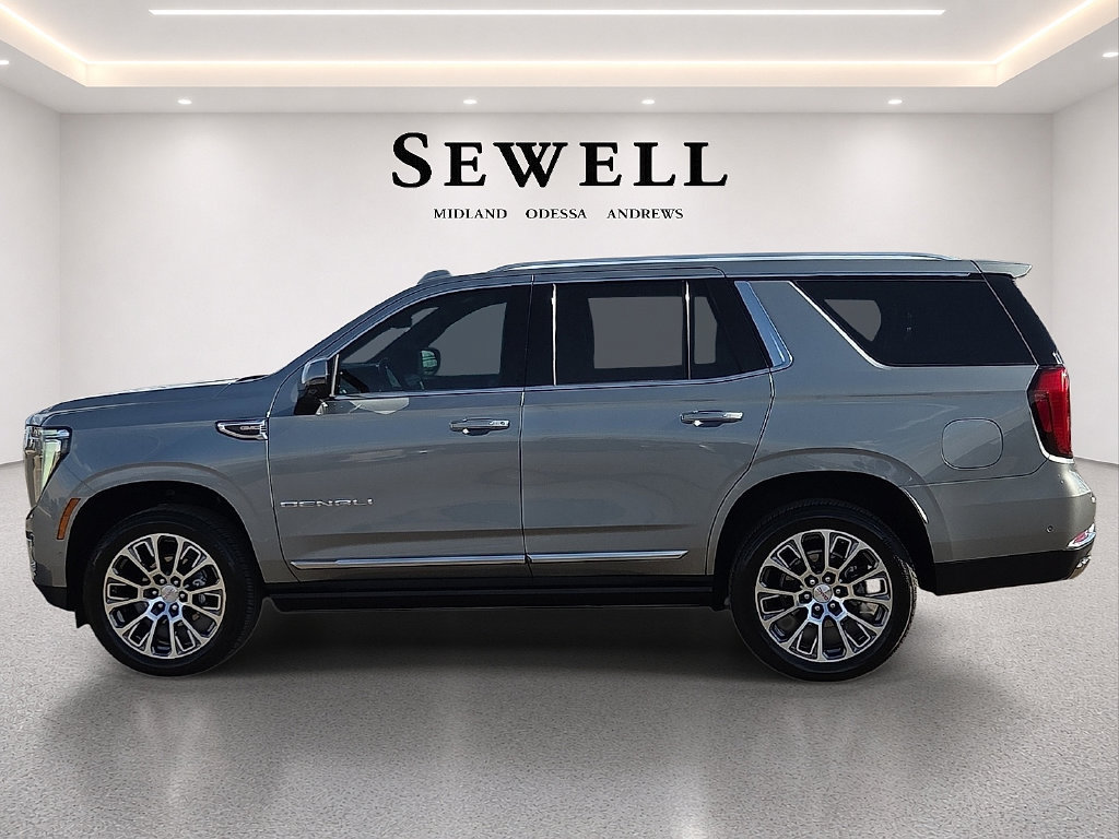 Used 2026 GMC Yukon Denali w/ Sun & Power Step Package AWD/4WD image 2