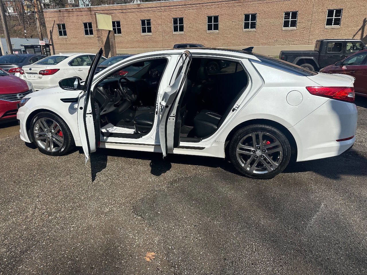 Used 2013 Kia Optima SX w/ Limited Pkg image 9