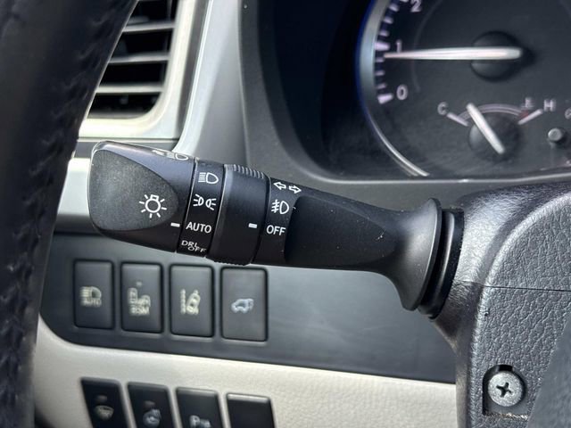 Used 2016 Toyota Highlander Limited Platinum w/ Protection Package #3 image 27