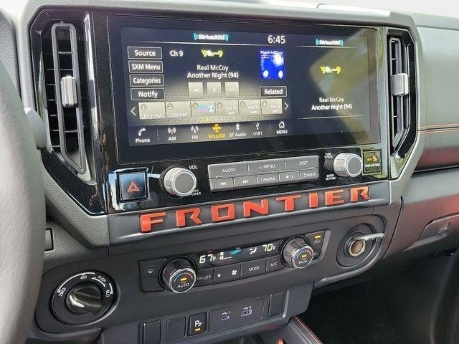 New 2025 Nissan Frontier PRO-4X image 11