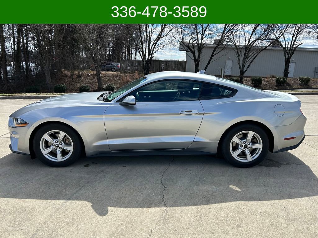 Used 2021 Ford Mustang EcoBoost image 2