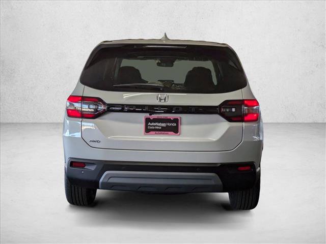 New 2025 Honda Pilot EX-L image 8