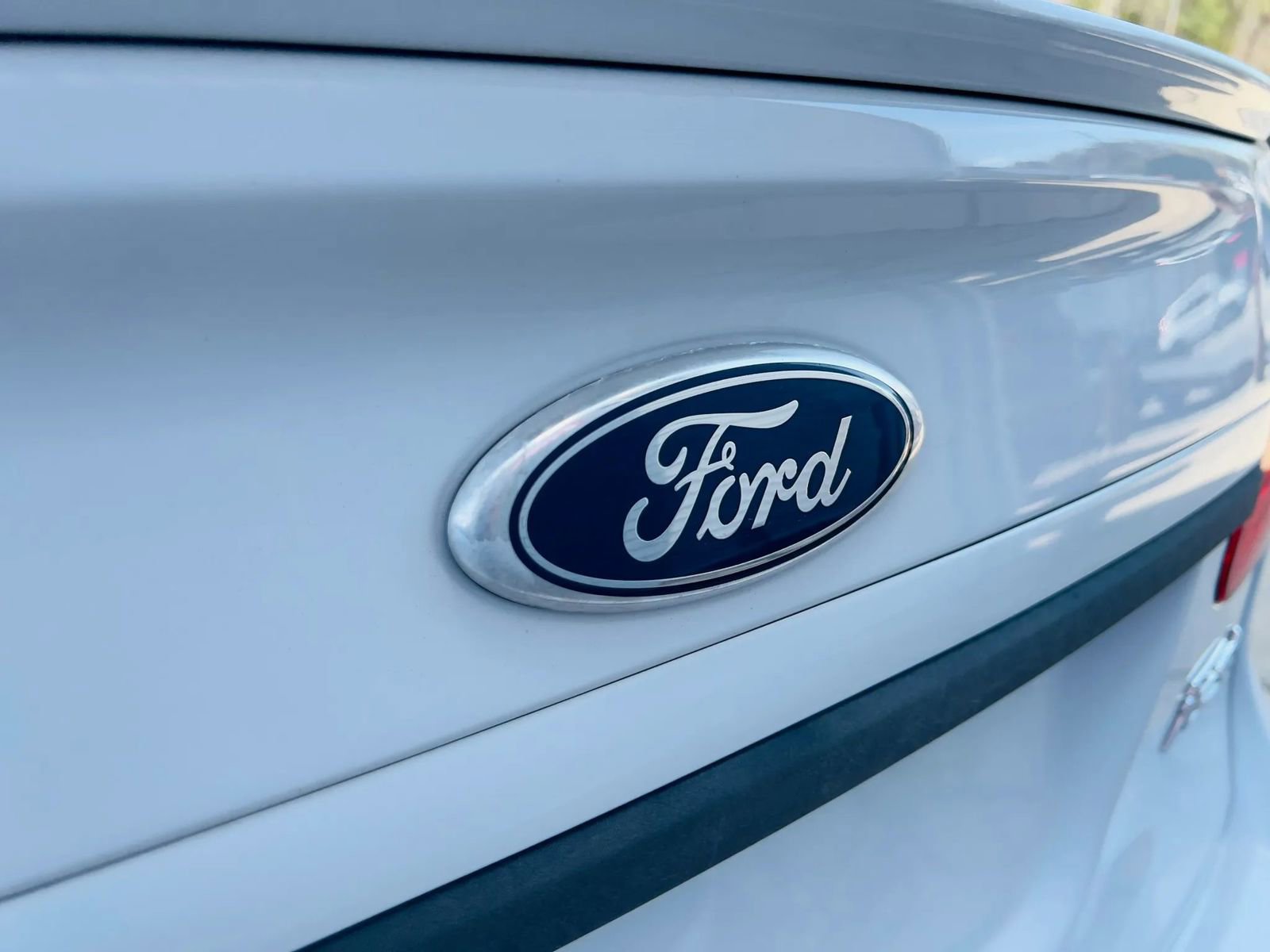 Used 2011 Ford Fiesta SE w/ 202A Rapid Spec Order Code image 10