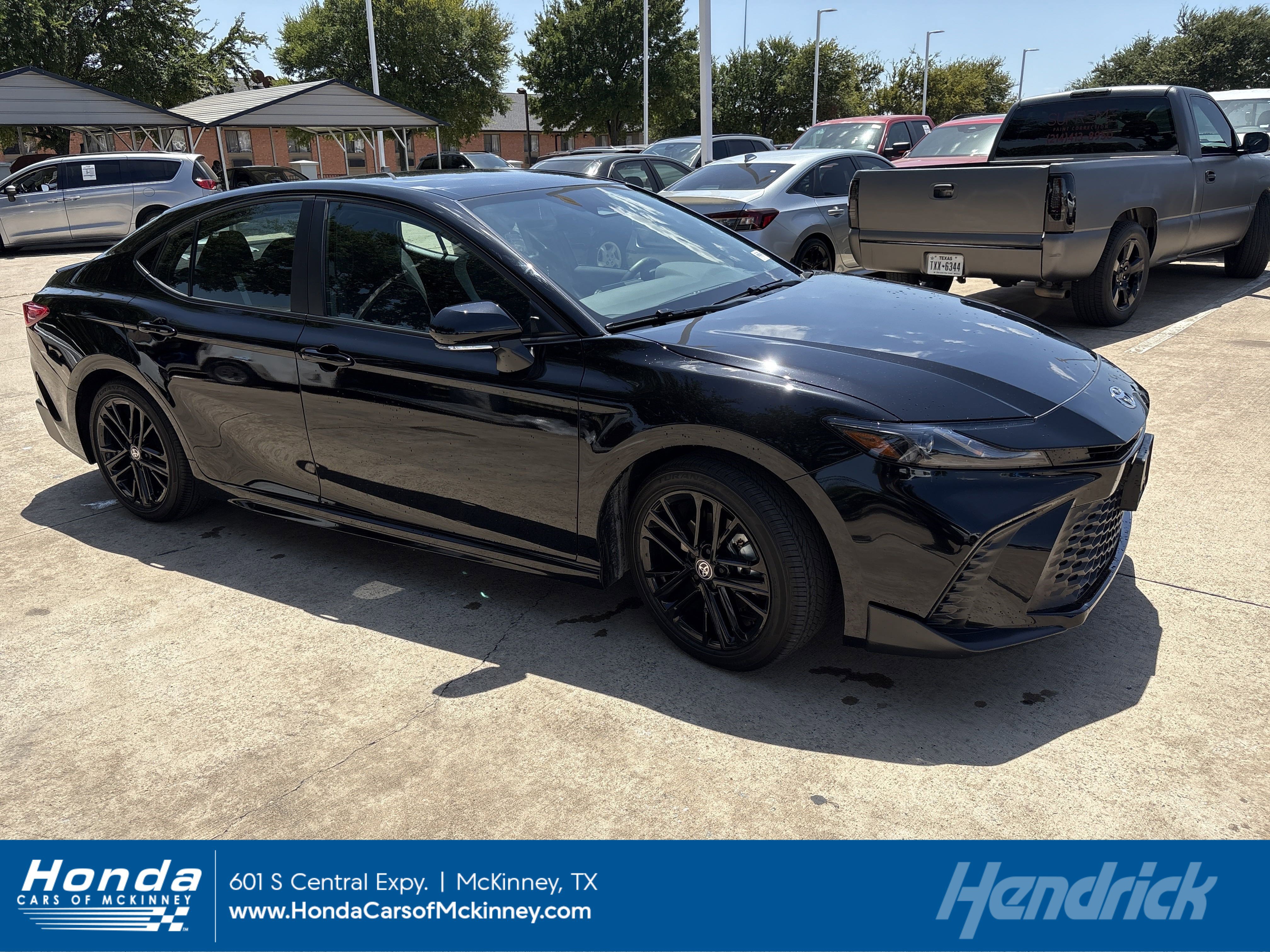 Used 2025 Toyota Camry SE