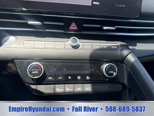 Certified 2024 Hyundai Elantra SEL FWD image 21