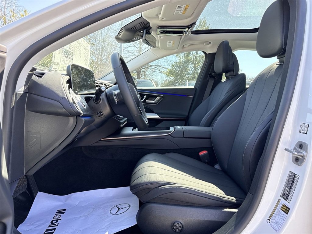 Certified 2025 Mercedes-Benz E 350 4MATIC Sedan image 11