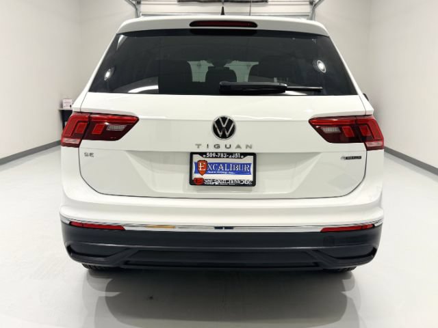 Used 2024 Volkswagen Tiguan SE AWD/4WD image 7