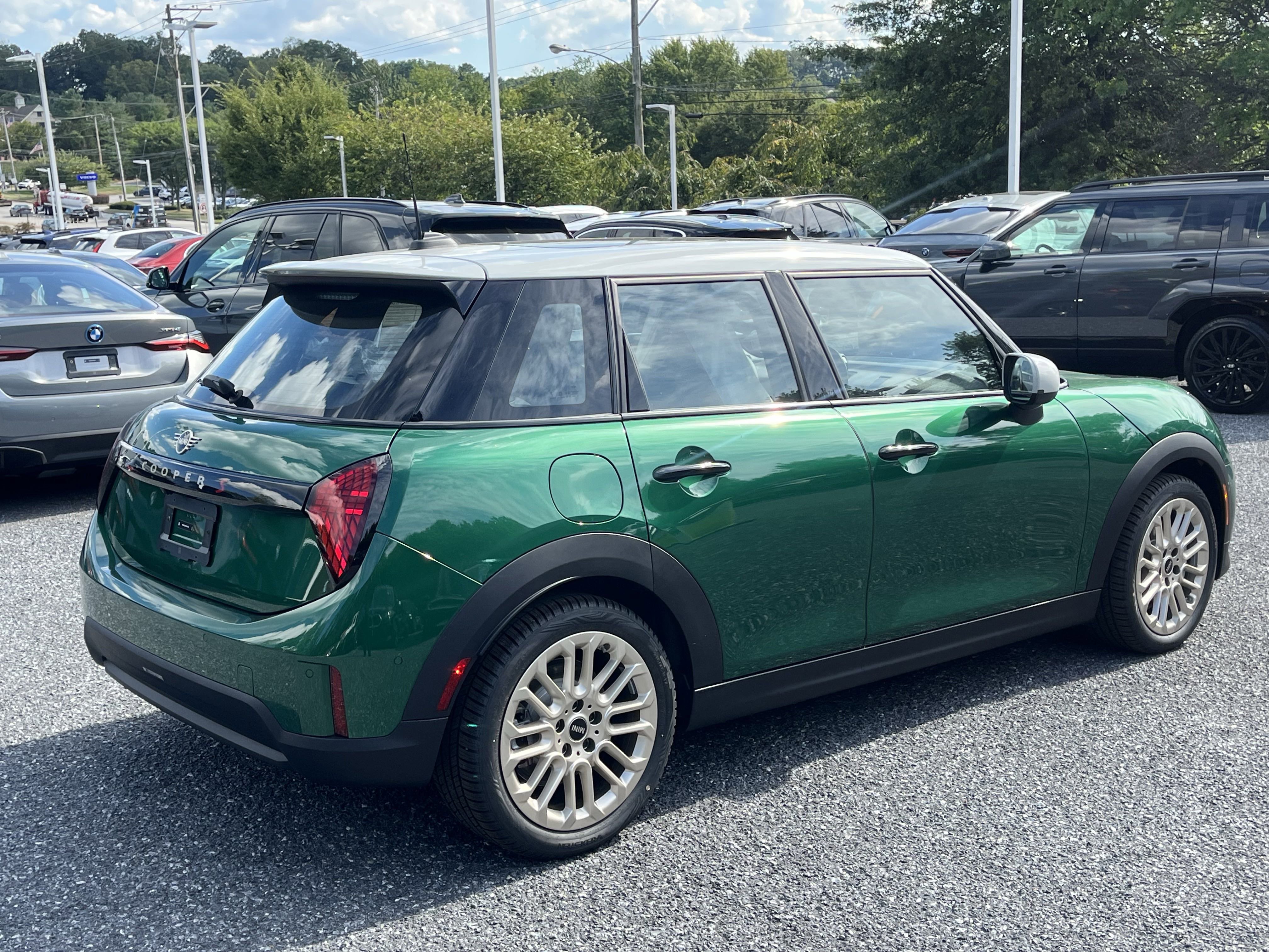 Used 2025 MINI Cooper S image 5
