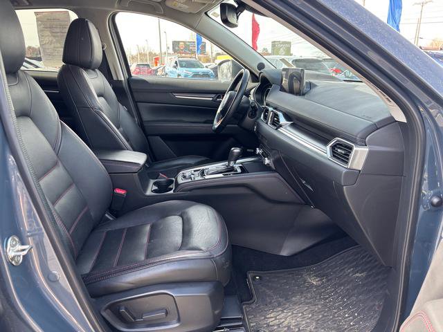 Certified 2023 MAZDA CX-5 Carbon Edition image 15