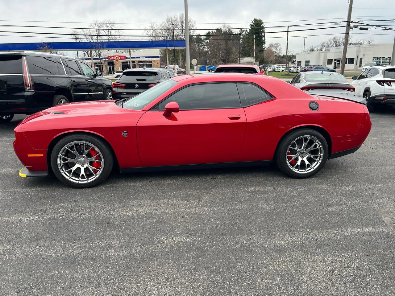 Used 2016 Dodge Challenger SRT Hellcat image 8