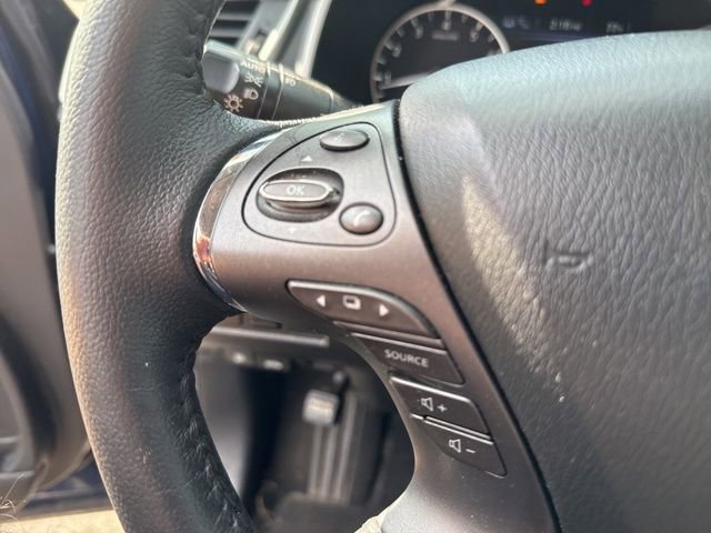 Used 2021 Nissan Murano SV image 11