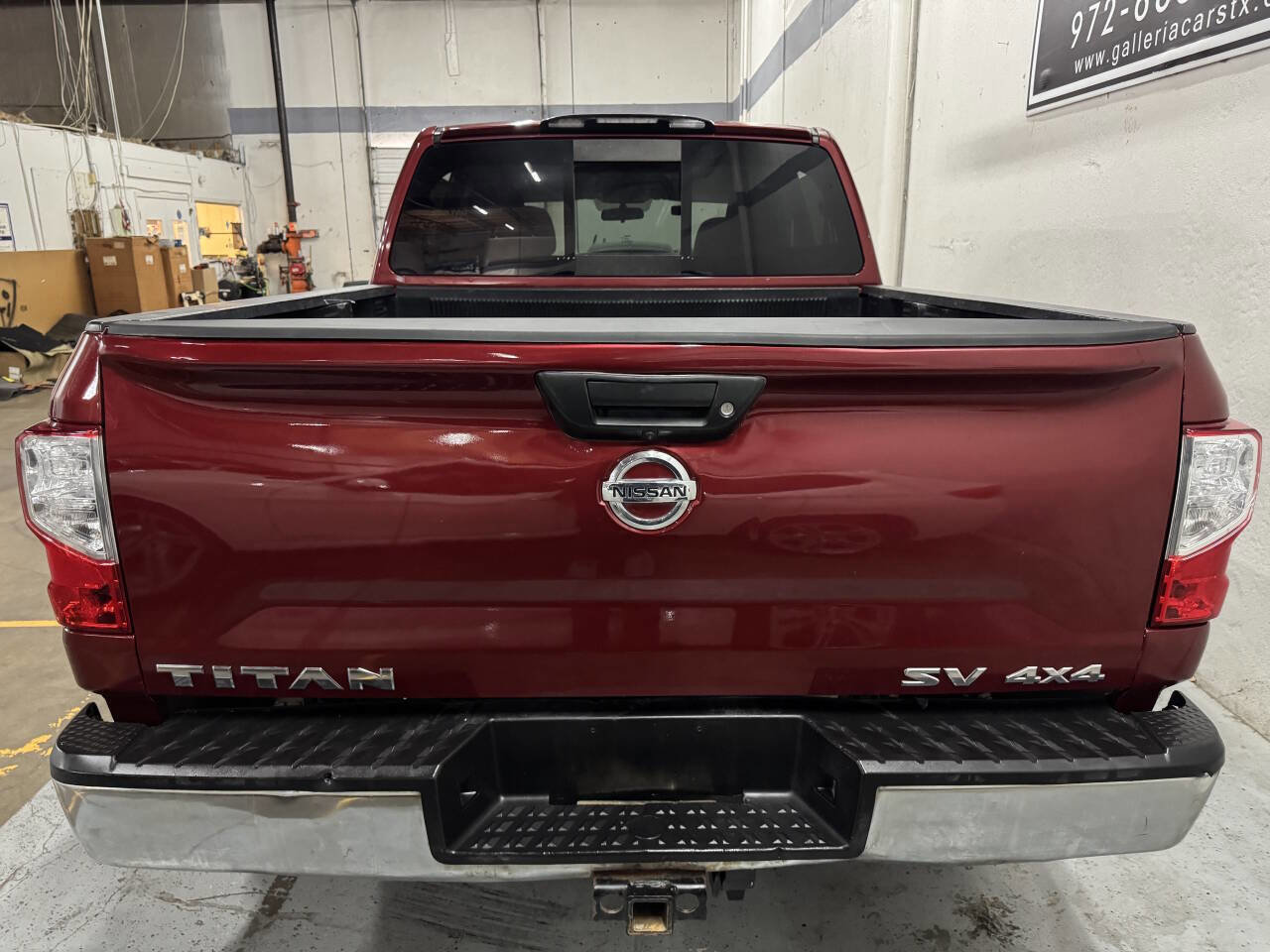 Used 2018 Nissan Titan SV AWD/4WD image 6