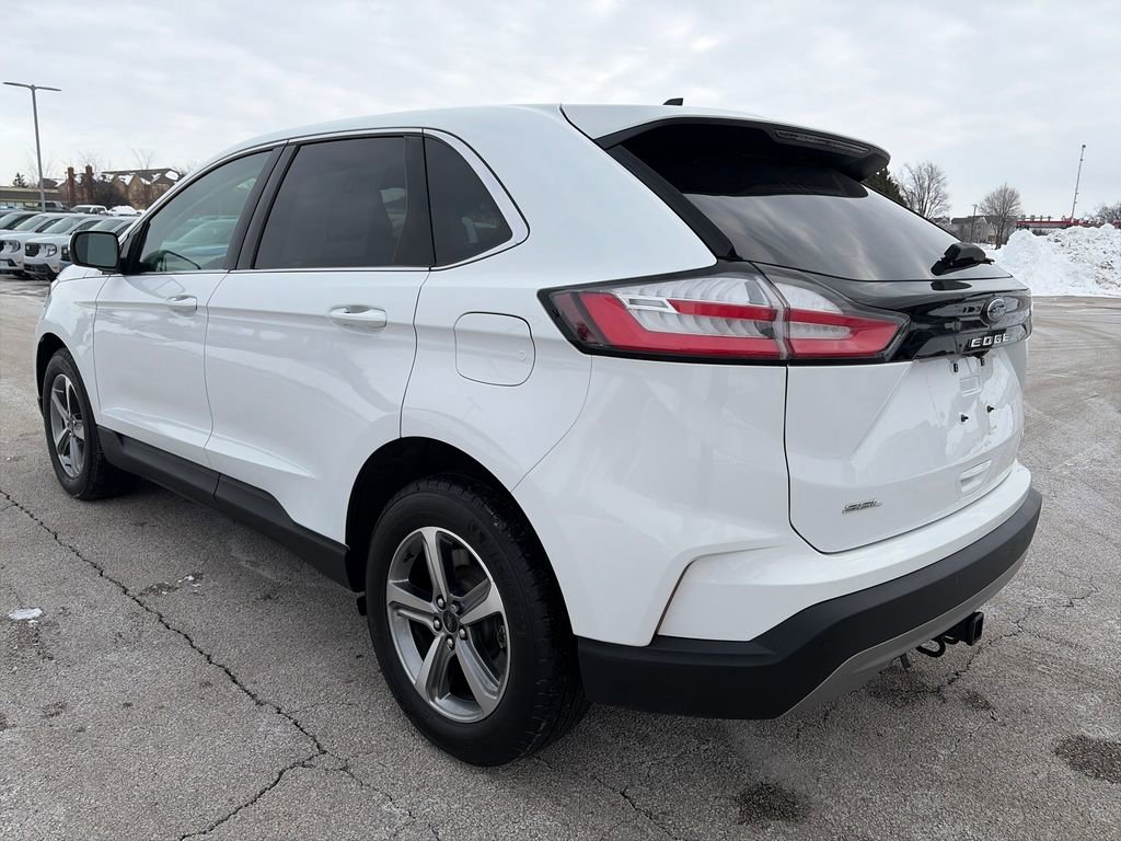 Used 2024 Ford Edge SEL w/ Convenience Package image 5