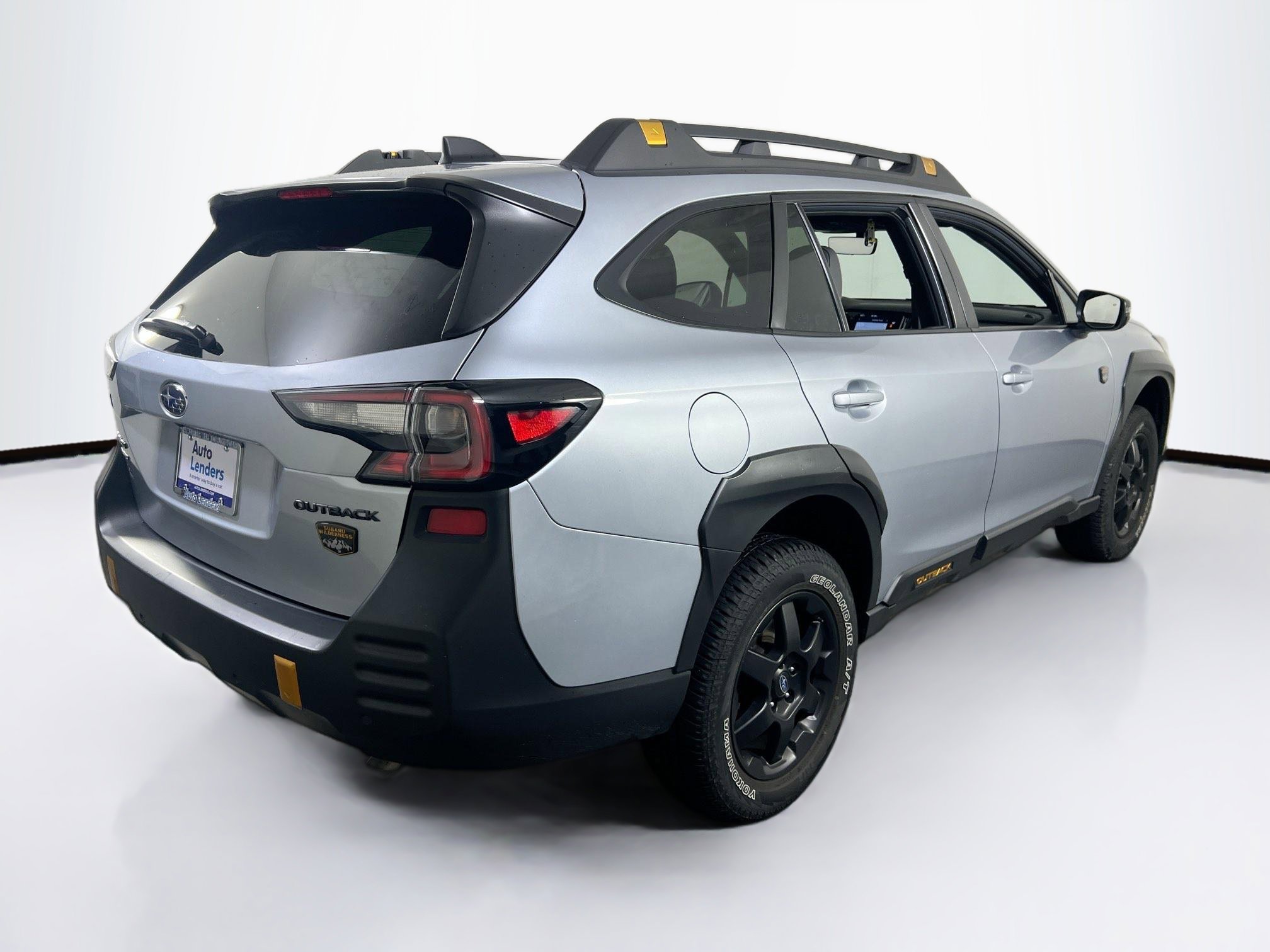 Used 2023 Subaru Outback Wilderness image 5
