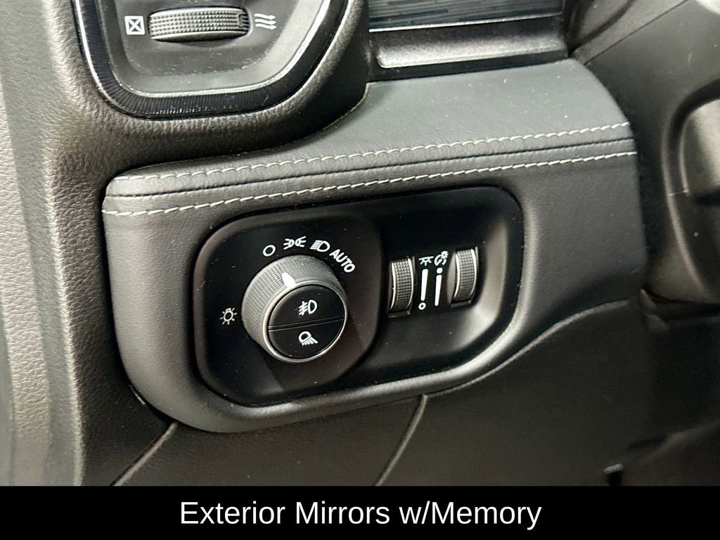 Used 2024 RAM 2500 Rebel w/ Towing Technology Group image 18