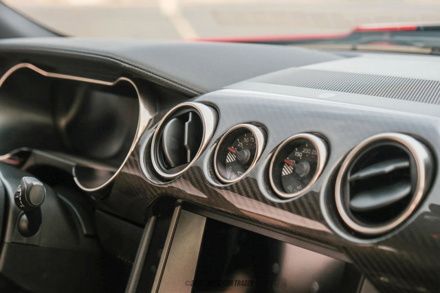 Used 2020 Ford Mustang Shelby GT500 w/ Carbon Fiber Track Pack image 61