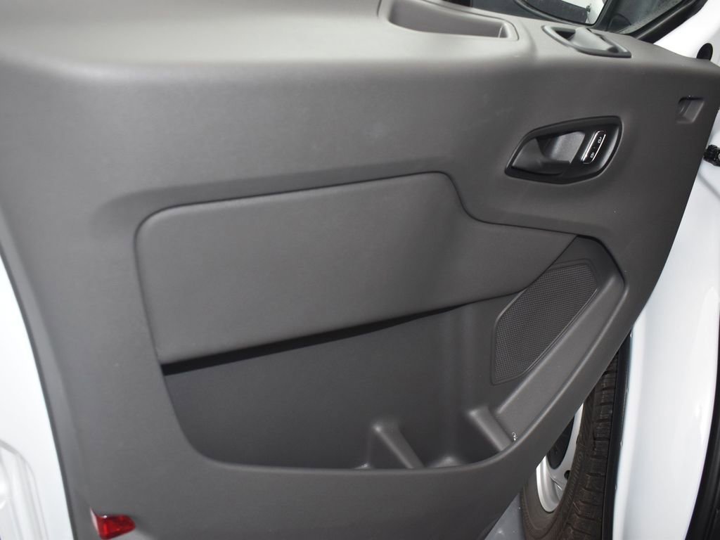 New 2026 Ford Transit 250 148 Medium Roof image 12