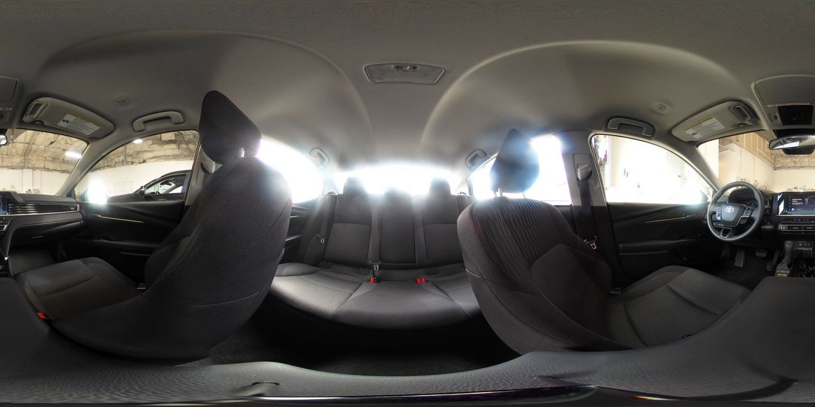 Used 2025 Toyota Camry LE image 41