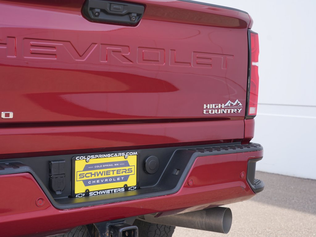 Used 2025 Chevrolet Silverado 3500 High Country w/ High Country Premium Package AWD/4WD image 11