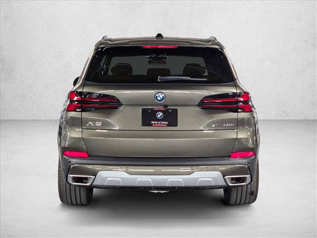 Used 2026 BMW X5 xDrive50e AWD/4WD image 6
