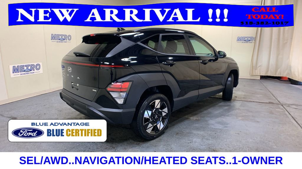 Used 2024 Hyundai Kona SEL w/ Convenience Package image 3