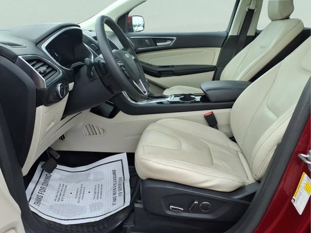 Used 2015 Ford Edge Titanium w/ Equipment Group 301A FWD image 17