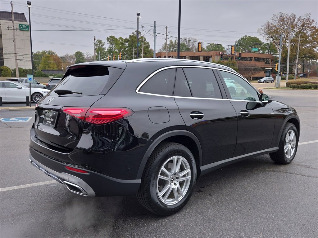 Certified 2024 Mercedes-Benz GLC 300 image 5